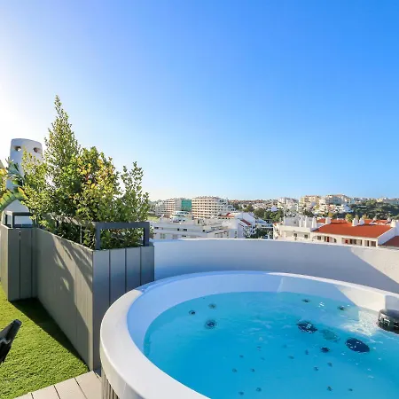 Luxury Penthouse Private Jacuzzi, Apartamento *