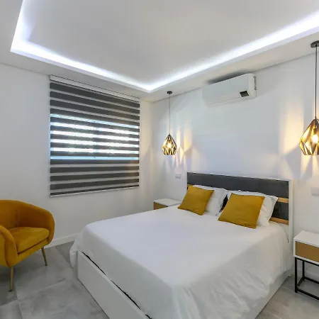 Luxury Penthouse Private Jacuzzi, *