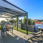 Luxury Penthouse Private Jacuzzi, *