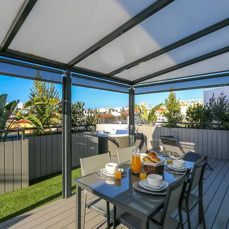 Luxury Penthouse Private Jacuzzi, *