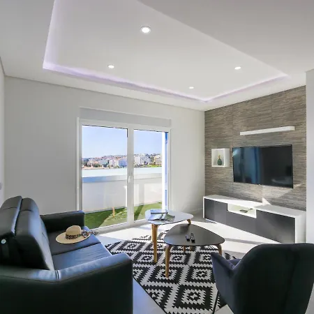 Luxury Penthouse Private Jacuzzi, 公寓 阿尔布费拉