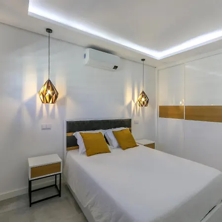 公寓 Luxury Penthouse Private Jacuzzi,