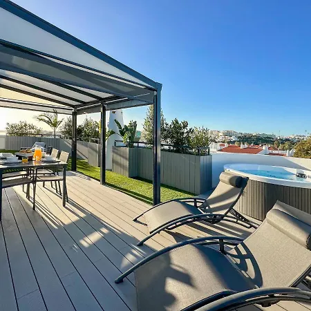Luxury Penthouse Private Jacuzzi, Appartement