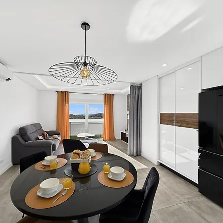 Luxury Penthouse Private Jacuzzi, * Албуфейра