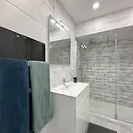 Luxury Penthouse Private Jacuzzi, Albufeira